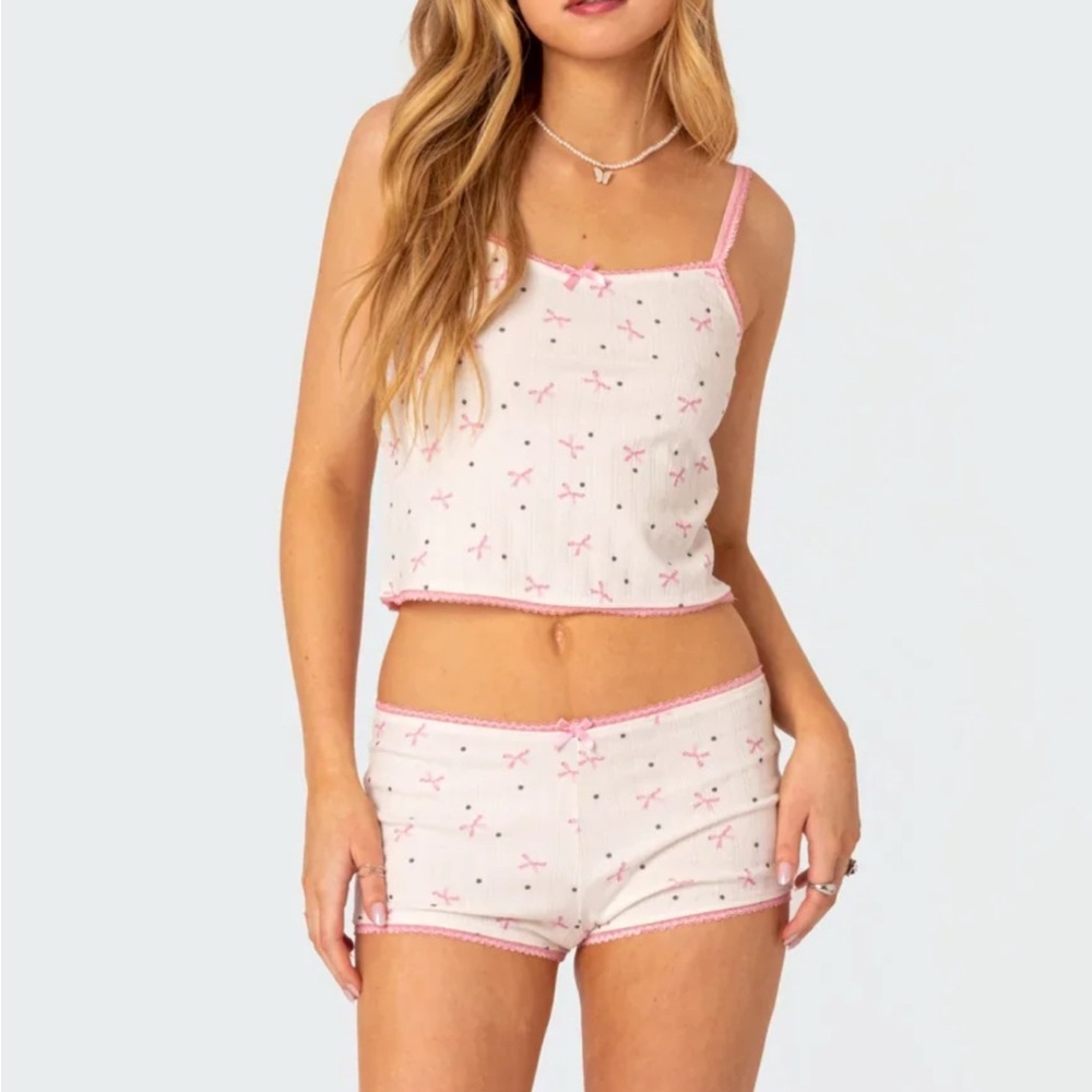 Edikted Pink Bow Pattern Pajama Set